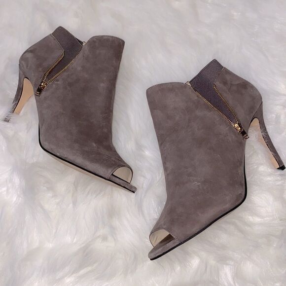 Marc Fisher • Bootie Size 9M A5 - Picture 1 of 10